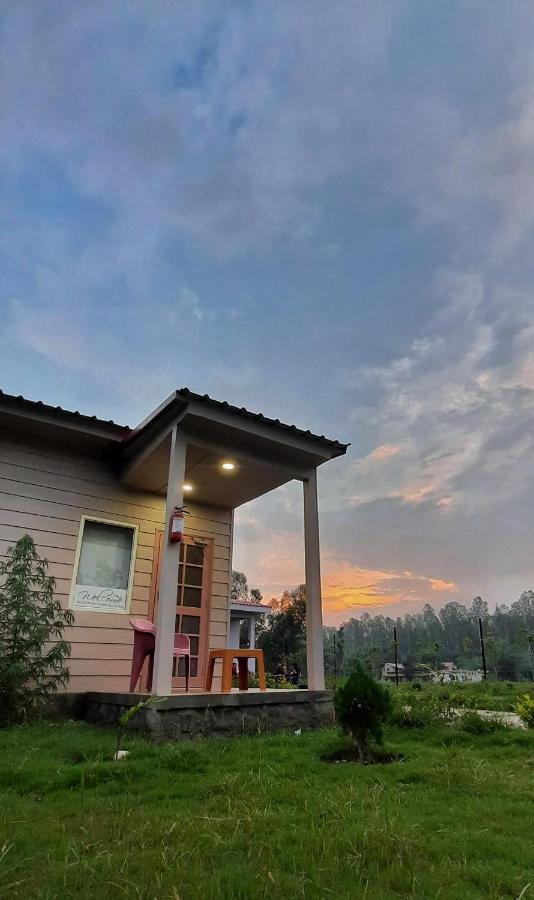 Corbett Veda Inn Рамнаґар Екстер'єр фото